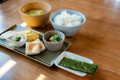 朝食を酷評された宿、逆にプランとして売り出す