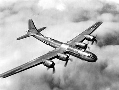 結局原爆って落としたアメリカが悪いん？それともきっかけ作った日本が悪いん？