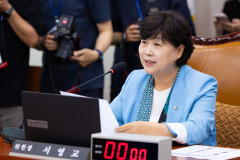 韓国人「警察が『出版記念会での金銭授受は政治活動ではない』と判断」→「これからは堂々と裏金を受け取れるのか」