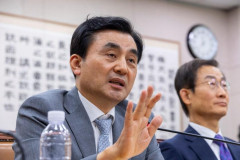 トランプ「韓国がNo thanksと言った」韓国政府「事実と異なる」野党「ではトランプ大統領が嘘言っている？」政府「・・・」