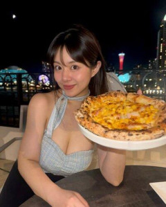 【悲報】28歳モデル・綾瀬りえ、結婚相手に年収5000万円以上を求めアドバイザーも「まぁ頑張って」