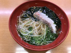 【謎】回転寿司屋でラーメンあるじゃん？あれ美味いの？