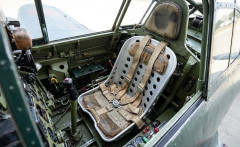 零式戦闘機の座席は乗組員の命を軽視したデザインです！