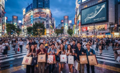 韓国人「何故世界中の人間が日本に夢中になるのか？」かつて韓国を下回っていた日本の観光客数が激増し日本が観光大国になった理由に韓国人が衝撃！
