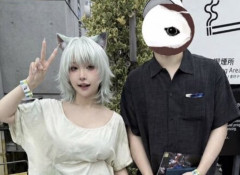 【悲報】ヤニねこの作者、コミケでコスプレイヤーと記念撮影してしまうｗｗｗ