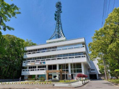 【困惑】NHK男性アナ、食品万引き疑いで書類送検も匿名報道「なんで名前出ないの？」