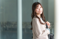 【画像】生保レディが衝撃告白「客の家に上がる時に〇〇〇〇をしたことがあります。」⇒･･！！