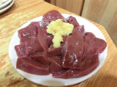 【悲報】昨日豚レバー生で食べたワイ、無事死亡…