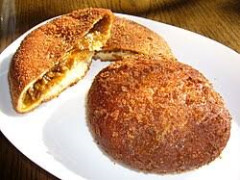 パン界の1位はカレーパンで決定だが2位はなんだろう