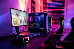 ゲーム開発者「インフルエンサーが配信で1億円稼いで開発者にはお金が入らないのおかしくないですか？」