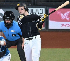 正木智也、規定打席に到達　.282 21本 48打点 OPS.916