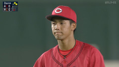 広島、初スタメンの高卒ルーキー西川篤夢が若々しいエラー