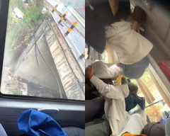 【動画】バスが水路に転落してしまう事故を乗客が車内から撮影。