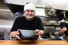 【朗報】ラーメン豚山、張り紙1枚で二郎系ラーメンの欠点を完全克服する⇒！！！！　（画像あり）