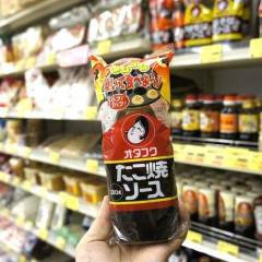 【謎】東京人、たこ焼きソースとお好み焼きソースの区別がつかない