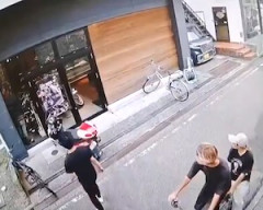 【動画】静岡でスクーターが2秒で盗まれる防犯カメラ(´･_･`)