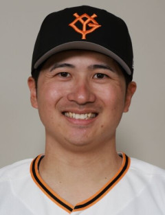 【巨人対広島16回戦】5（三） 坂本 勇人　8（捕） 甲斐 拓也
