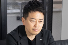 【悲報】宮迫さん、現在の収入を告白･････
