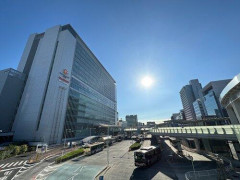【悲報】新横浜とかいう神奈川県の中心地にきたぞ