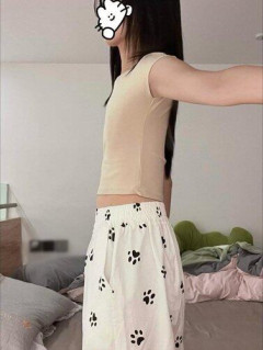 【画像】このレベルの「スレンダー」美女ｗｗｗｗｗｗ