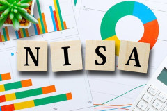 【悲報】日本政府「年金は出ないぞ」→若者のNISA額がとんでもない事になってしまう！！！！