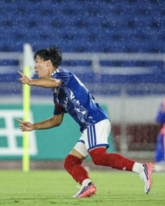 外国人「怪物だ」16歳MF三井寺眞、鮮烈ゴール！プロ3試合で2ゴール目！海外ファン絶賛！【海外の反応】