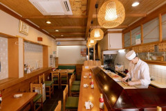 【悲報】資産30億円ニート、彼女と40万円寿司デートしてしまうｗｗｗｗｗｗｗｗ