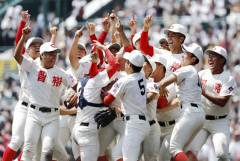 【悲報】智弁和歌山の野球部、月20万円ほどかかり上級国民じゃないと入れないことが判明してしまうｗｗｗｗｗｗ