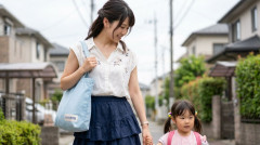 【悲報】「女性の82%・男性の54%」、理想の子供の性別を女児と答えてしまう……