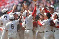 【衝撃】ドルトムントさん、智弁和歌山の甲子園優勝を5分後に祝福ｗｗｗｗｗｗｗｗｗｗ