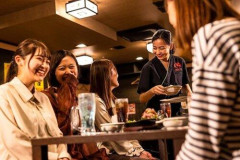 【悲報】飲み会って何が楽しいの？・・・・・・・・・