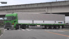 【悲報】トラック「左に曲がったろ」普通車「直進したろ！」←結果