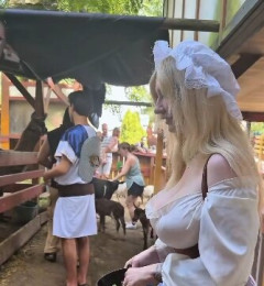 【動画】乳袋はやっぱり存在した！海外金髪美人の「本物」がスッゴイ……
