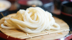 【郎報】うどん業界、競争激化　「丸亀製麺」最高益から一転減益