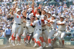 【衝撃】智弁和歌山野球部「理不尽な上下関係なし、雑用は監督がやるから退部者がほとんどいないホワイトです」ｗｗｗｗｗｗｗｗｗｗ