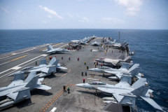 米海軍空母「ジョージ・ワシントン」が中東地域に到着…アジア太平洋地域はゼロに！