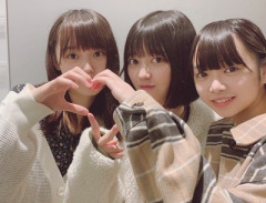 櫻坂46公式、本日卒セレの日向坂46山口陽世へメッセージ。。。
