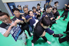 韓国人「無効票が2277票なのに、124票差で当落決定…忠州市長選で全国初の再開票」