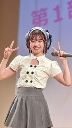 【朗報】橋本陽菜さん、胸元がザックリ開いた衣装でバースデーイベントに登場！