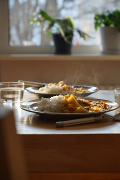 正直カレーに豚肉使ってる奴を見下してる