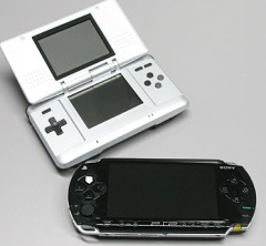 DSやPSPで誕生して今でも続いてる人気シリーズって何か有る？