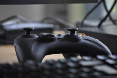 話が面白いゲームなんか最近あった？