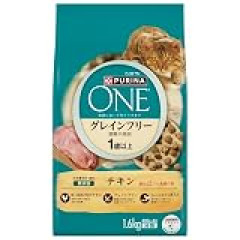 うちのぬこさん。 最近ベランダでセミやカナブンを捕まえては居間に持って来て 満足げにしてる。