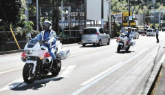 【悲報】JAFとあおり運転の踏切事故、白バイがパトロールしてれば防げたよな????・・・・・・・・・
