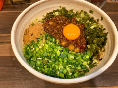 汁なし担々麺ってうまくないか！？