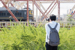 【悲報】撮り鉄、全財産を失うwwwwwwwwwww