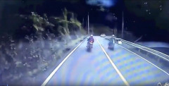 【動画】バイカスさん、前の車を追い抜いたせいで事故る・・・