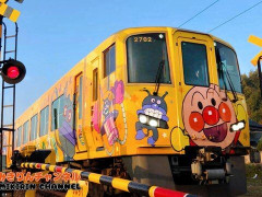 外国人「アンパンマンこそ至高！！！JR四国土讃線の電車は一生見ていられる」