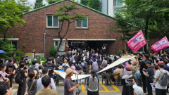 投票所の扉はなぜ閉ざされたのか、蚕室CCTVに映った未明の出入りが韓国で不信を拡大