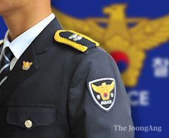 公園ベンチでの愛情表現に警察出動、相手が現職警官と分かると韓国では「通報しすぎ」の声も